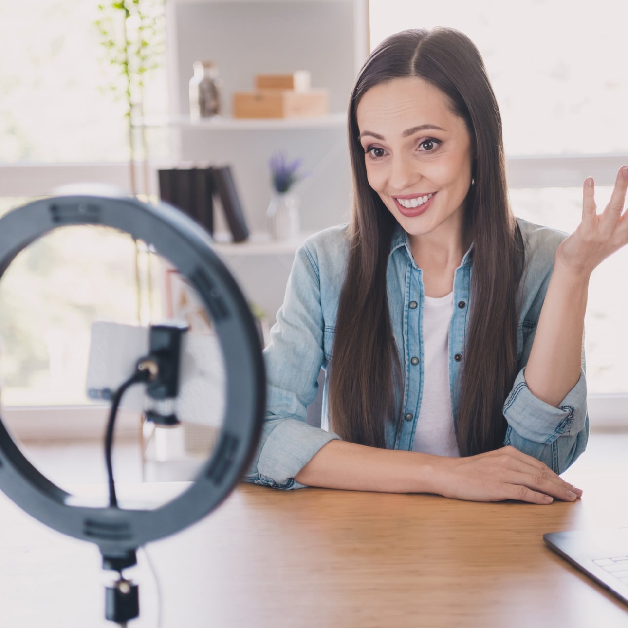 Lady live streaming.