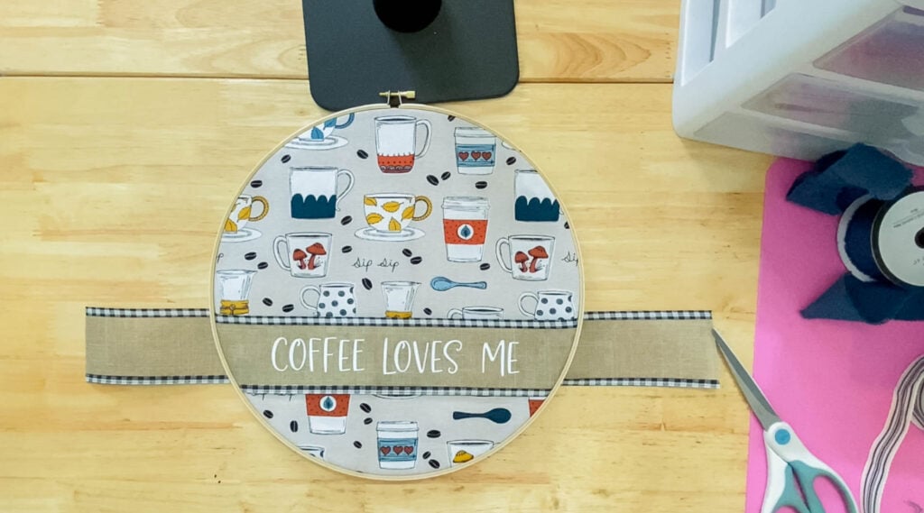 Embroidery Hoop Cricut Craft DIY - finished product